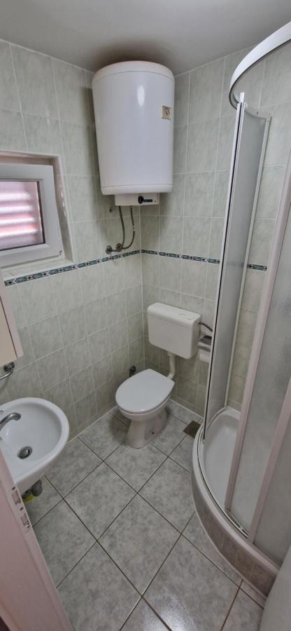 Apartment Ljubica Рогозница Екстериор снимка